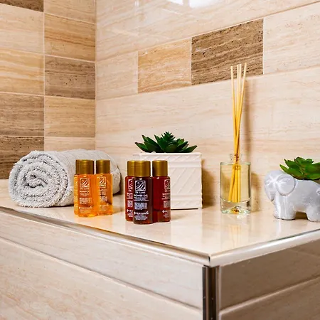 Tiny Secret Place Next To Mu With Private Parking شقة